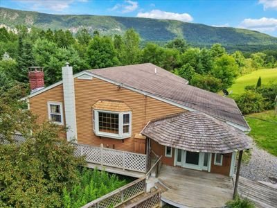 59 River Road, House other with 3 bedrooms, 2 bathrooms and null parking in Bristol VT | Image 1