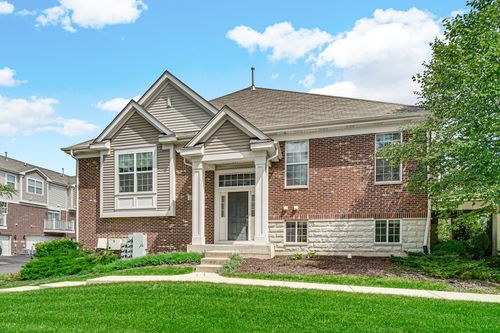 2528 Dunraven Ave, Naperville, IL, 60540-1922 | Card Image