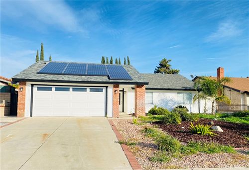 502 N Glenn Pl, Ontario, CA, 91764-4027 | Card Image