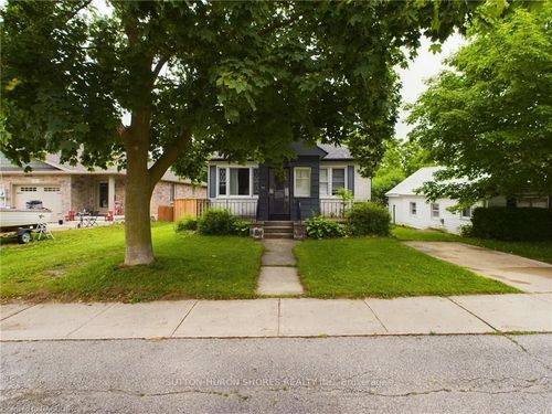 783 Elgin St, Port Elgin, ON, N0H2C4 | Card Image