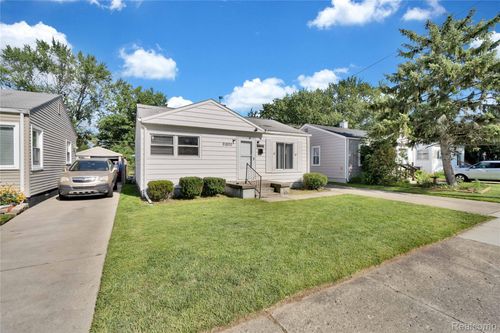 21820 Cunningham Ave, Warren, MI, 48091-3624 | Card Image