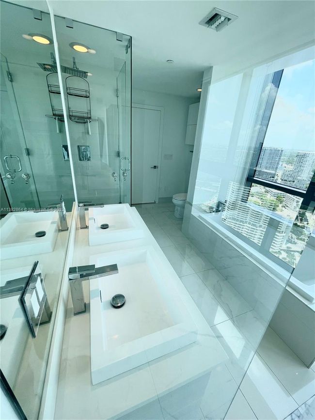 UNIT-3808 - 650 Ne 32 Nd St, Condo with 1 bedrooms, 2 bathrooms and null parking in Miami FL | Image 18