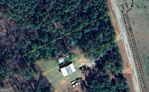 2700 Gregg Shoals Dr, Elberton, GA, 30635-3889 | Card Image