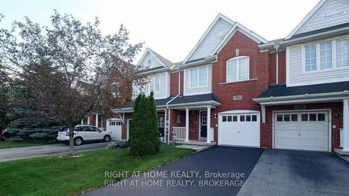 3956 Stardust Dr, Mississauga, ON, L5M8A6 | Card Image