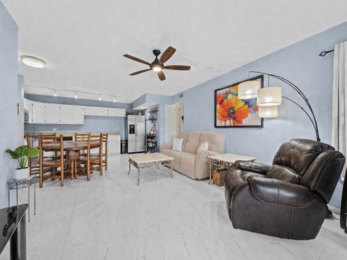 e1-13750 Oneida Drive, Delray Beach, FL, 33446 | Card Image