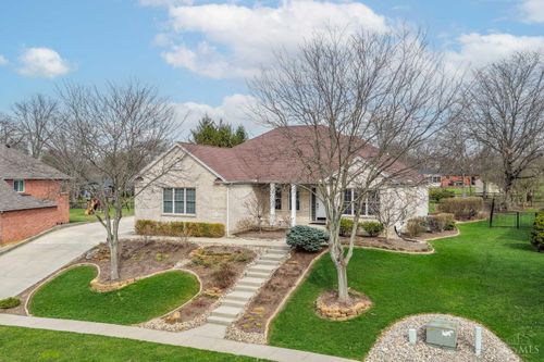 9034 Amy Marie Dr, West Chester, OH, 45069-1782 | Card Image