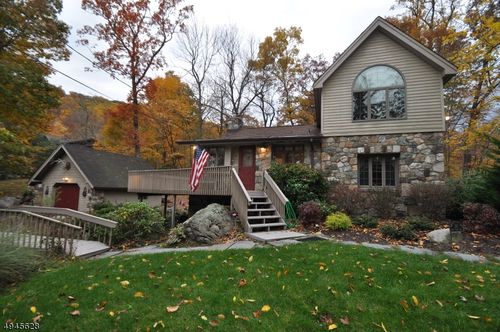 56 Lake Shore Dr, Montville, NJ, 07045-9794 | Card Image