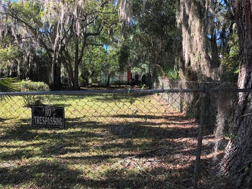 512 Nw 7th Ter, Gainesville, FL, 32601-5021 | Card Image