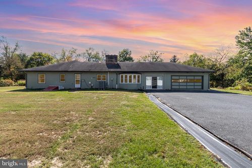 4100 Greenwood Blvd, HARRISBURG, PA, 17109-4013 | Card Image