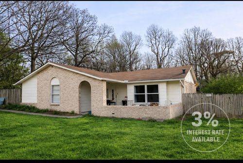128 Robin Hood Rd, Dickson, TN, 37055-2727 | Card Image