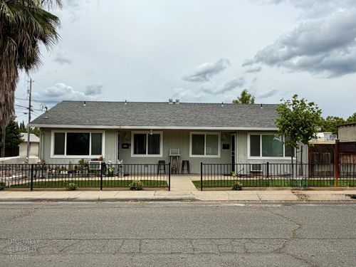 517 Church St, Yuba City, CA, 95991-4408 | Card Image