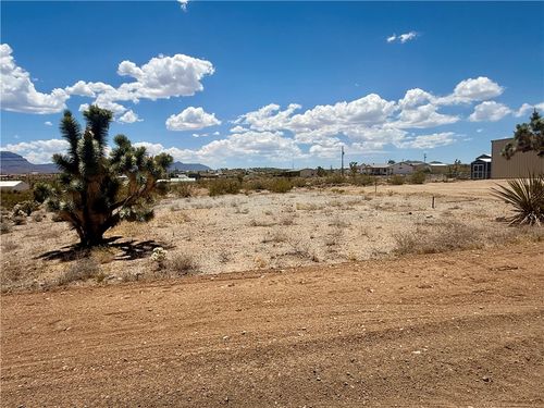 50 E Nims Ln, Meadview, AZ, 86444 | Card Image