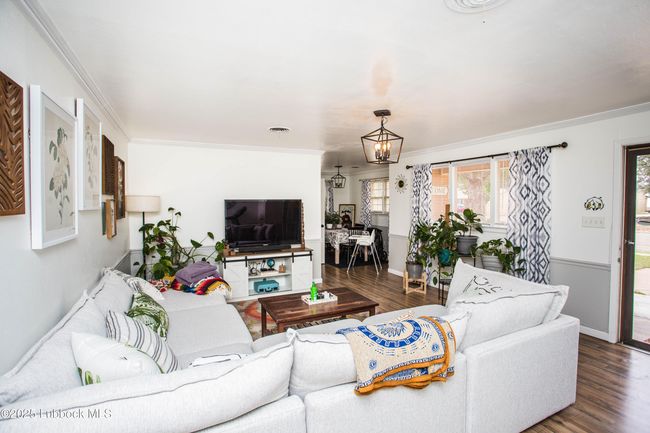 202 N 19 Th St, House other with 3 bedrooms, 3 bathrooms and null parking in Lamesa TX | Image 6