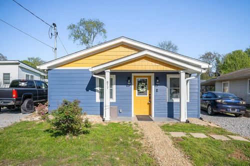 217 Oakland Park Dr, Livingston, TN, 38570 | Card Image