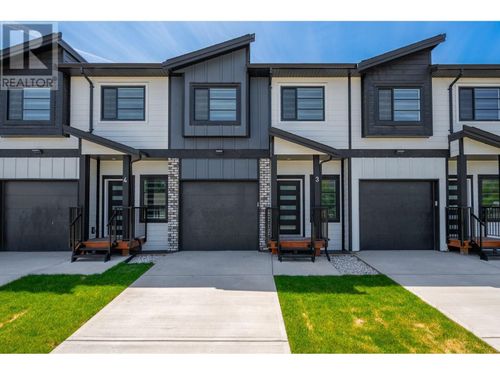 4-2502 Clapperton Ave, Merritt, BC, V1K1B3 | Card Image
