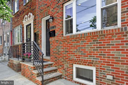 1130 Latona St, PHILADELPHIA, PA, 19147-5025 | Card Image