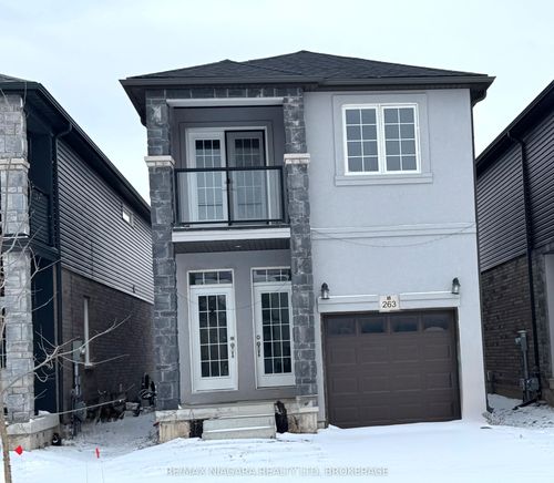 {{alt}} | Card Image