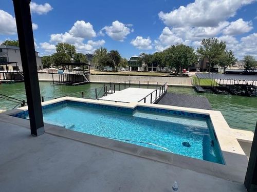 320 Lake St, Kingsland, TX, 78639-4619 | Card Image