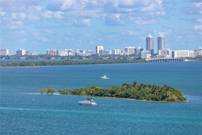 APT-1601 - 1800 N Bayshore Dr, Condo with 3 bedrooms, 3 bathrooms and null parking in Miami FL | Image 53