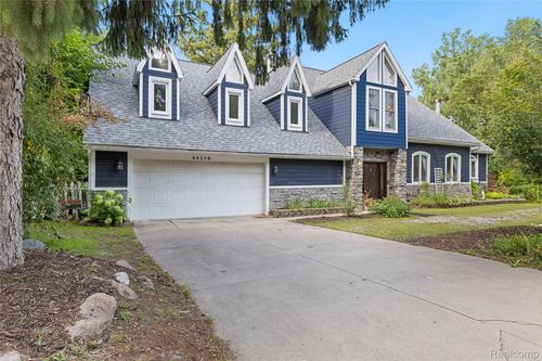 46150 7 Mile Rd, Northville Township, MI, 48167-1705 | Card Image