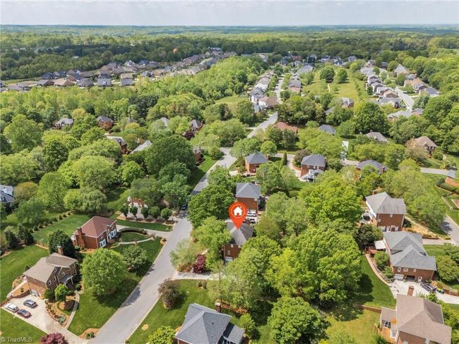 8124 Glengarriff Rd, House other with 4 bedrooms, 4 bathrooms and null parking in Clemmons NC | Image 45