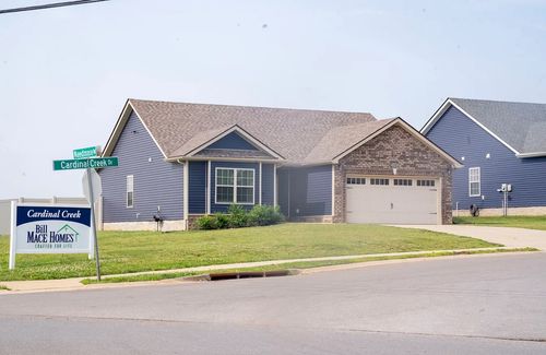 1100 Cardinal Creek Dr, Clarksville, TN, 37040-2349 | Card Image