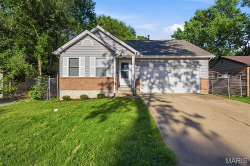 10236 Earl Dr, Saint Louis, MO, 63136-5914 | Card Image