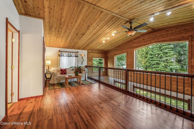 Indoor balcony | Image 12
