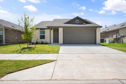 2065 Shady Oaks Dr, Ennis, TX, 75119-8941 | Card Image