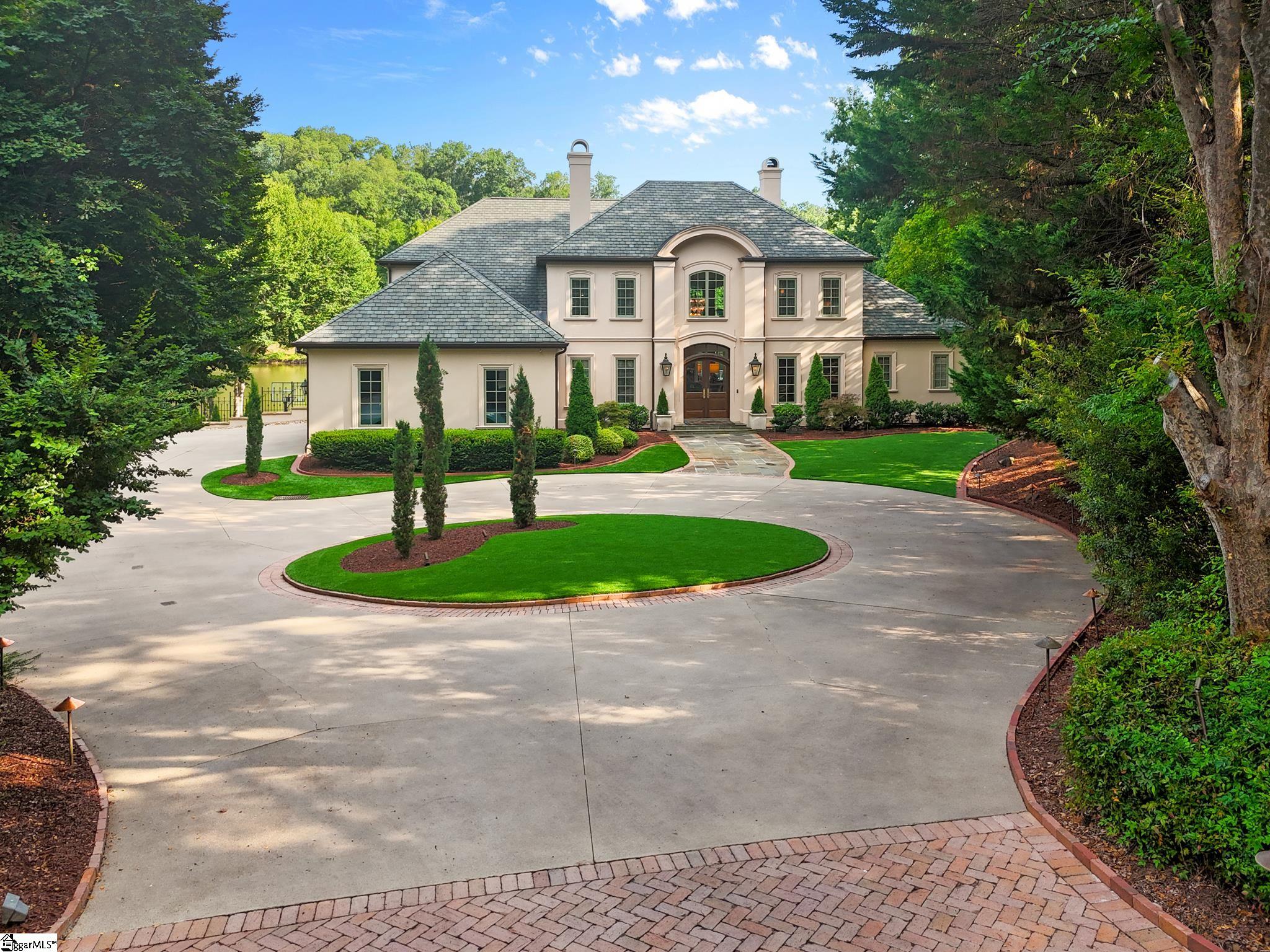 Saint Andrews Dr, Spartanburg, SC 29306