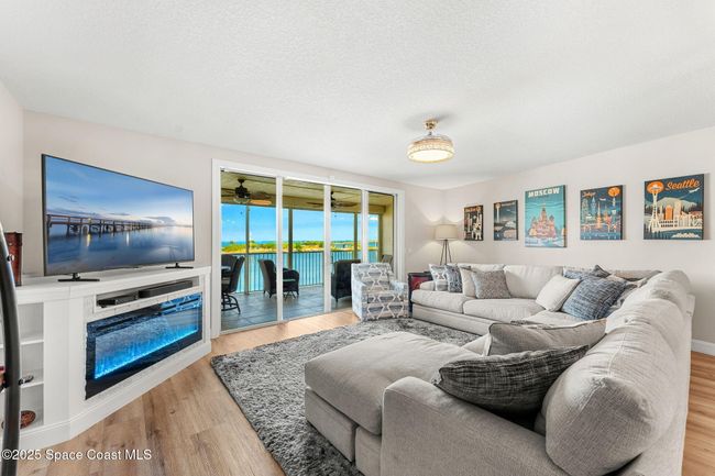 503 - 100 Riverside Dr, Condo with 2 bedrooms, 2 bathrooms and null parking in Cocoa FL | Image 19