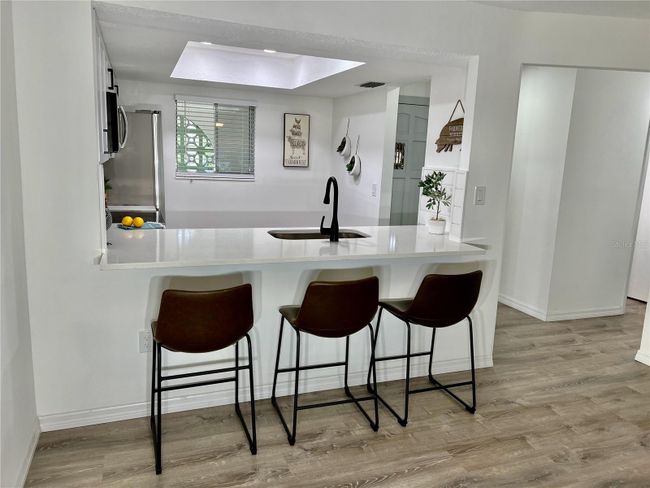 UNIT-310 - 3500 Beneva Rd, Condo with 2 bedrooms, 2 bathrooms and null parking in SARASOTA FL | Image 6