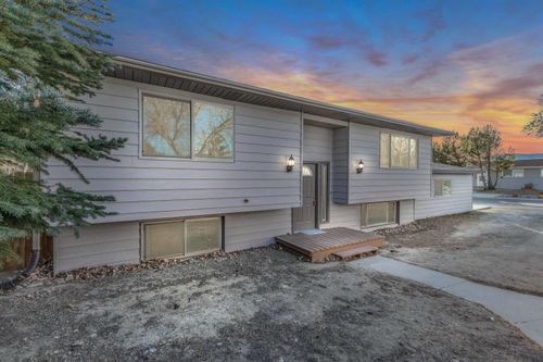 1005 View St, Rock Springs, WY, 82901-4703 | Card Image
