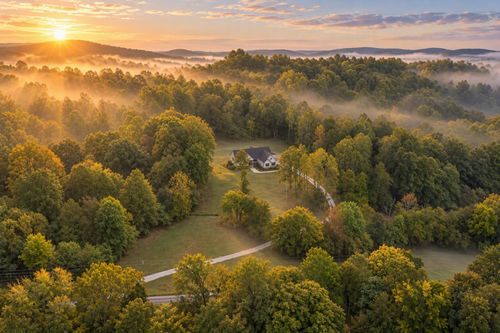 6461 Highway 48 N, Cumberland Furnace, TN, 37051-4762 | Card Image