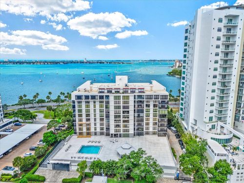 906-707 S Gulfstream Ave, SARASOTA, FL, 34236-7702 | Card Image