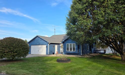 904 N Hamilton Dr, Greensburg, IN, 47240-2516 | Card Image