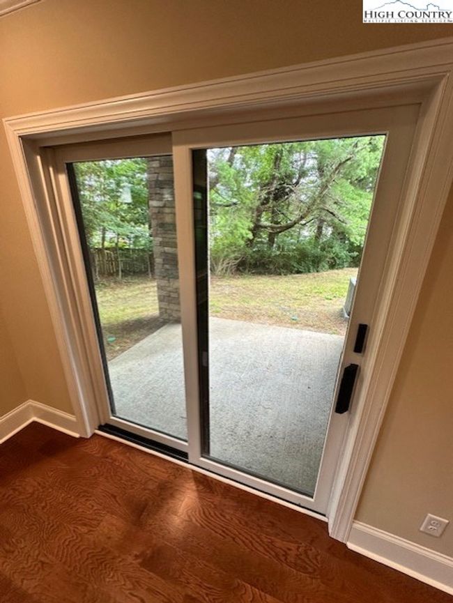 APT-102 - 155 Gateway Dr, Condo with 2 bedrooms, 2 bathrooms and null parking in Boone NC | Image 26