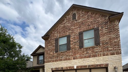 223 Anchor Blf, Universal City, TX, 78148-3001 | Card Image