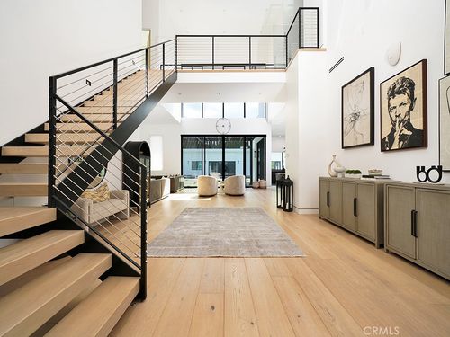 18852 Canyon Crest Dr, Villa Park, CA, 92861-2806 | Card Image