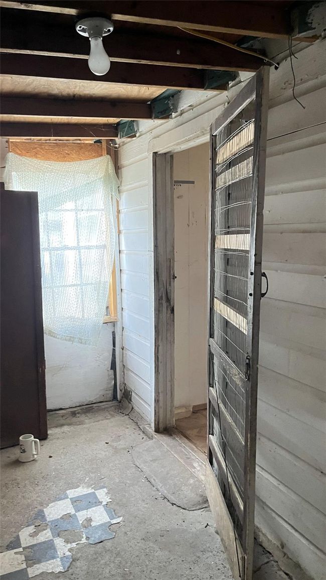 2005 W Abilene Dr, House other with 2 bedrooms, 1 bathrooms and null parking in Weslaco TX | Image 18