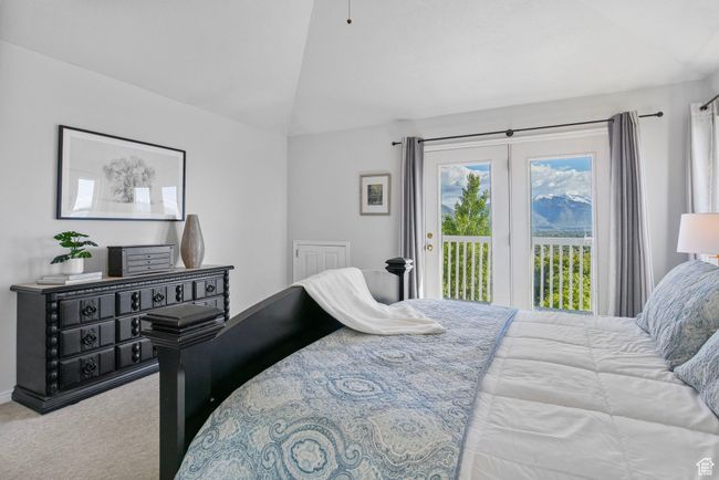 Primary bedroom with Balcony | Image 21