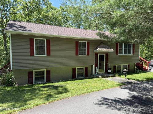 177 Meadow Ridge Acres Rd, Milford, PA, 18337-7761 | Card Image
