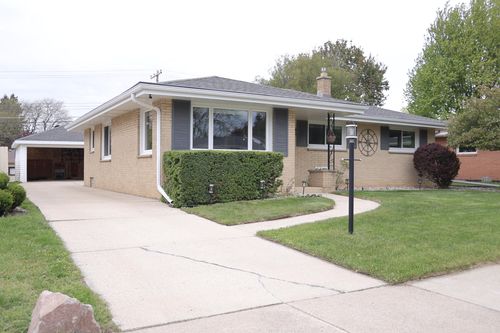 56 Illinois St, Racine, WI, 53405-1906 | Card Image