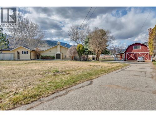 212 Carr Cres, Oliver, BC, V0H1T5 | Card Image