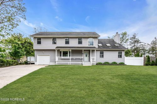 7 Musket Pl, Toms River, NJ, 08753-5532 | Card Image
