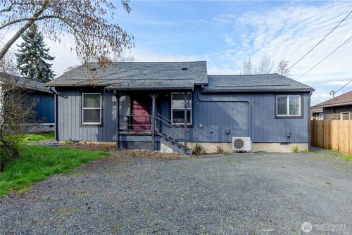 1031 Glenwood St, Port Angeles, WA, 98363-2322 | Card Image