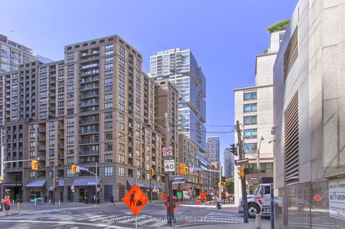 618-199 Richmond St W, Toronto, ON, M5V0H4 | Card Image
