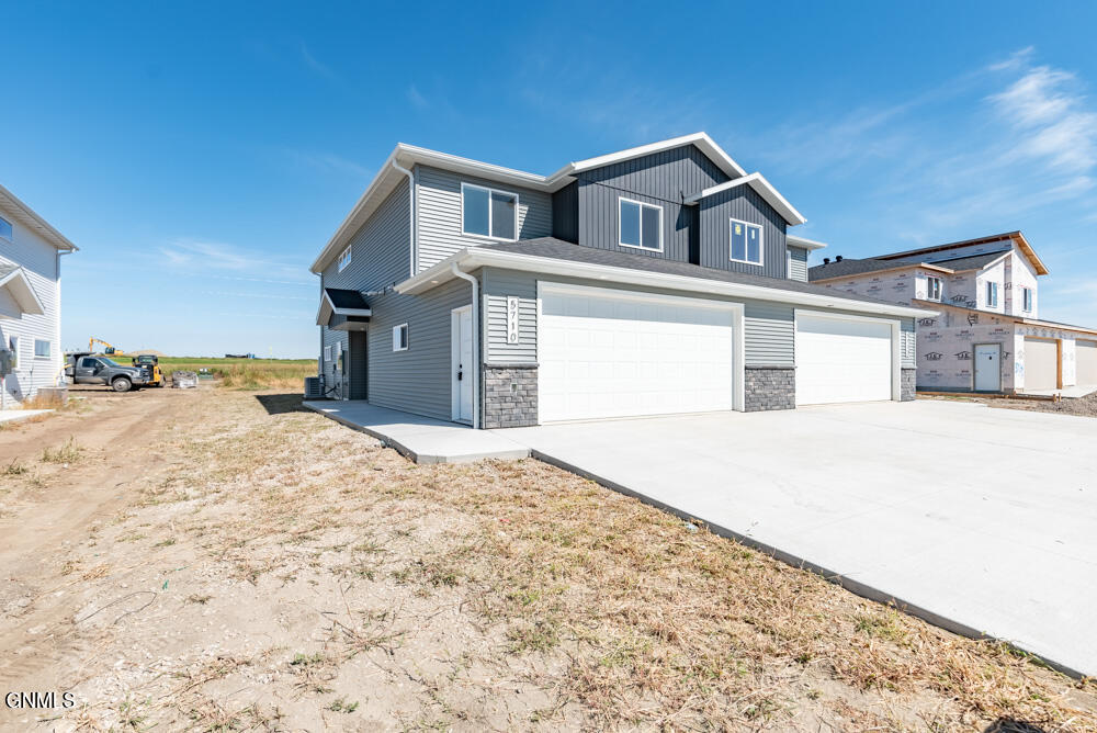 Iron Dr, Bismarck, ND 58503