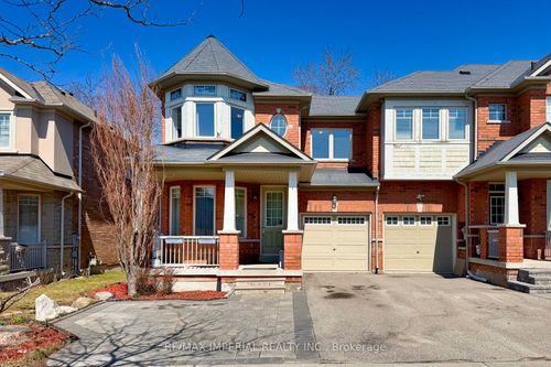201 Shirrick Dr, Richmond Hill, ON, L4E4Y4 | Card Image