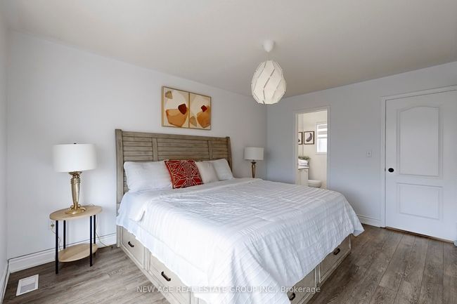 1506 Harwood Dr, House attached with 4 bedrooms, 3 bathrooms and 1 parking in Milton ON | Image 23